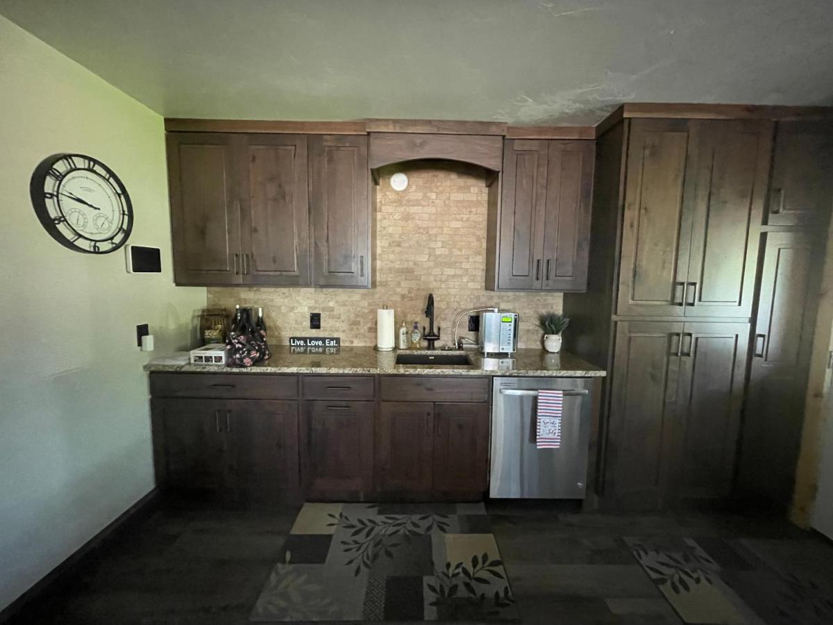 Zion'S Blue Sage Bed & Breakfast Hildale Exterior photo
