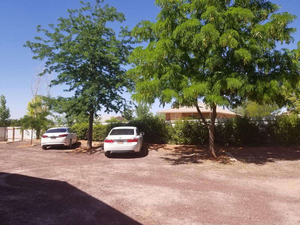 Zion'S Blue Sage Bed & Breakfast Hildale Exterior photo